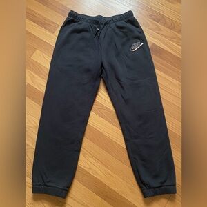 Nike Black Mini Swoosh Logo Jogger Comfy Jogger Sweatpants Size Medium
